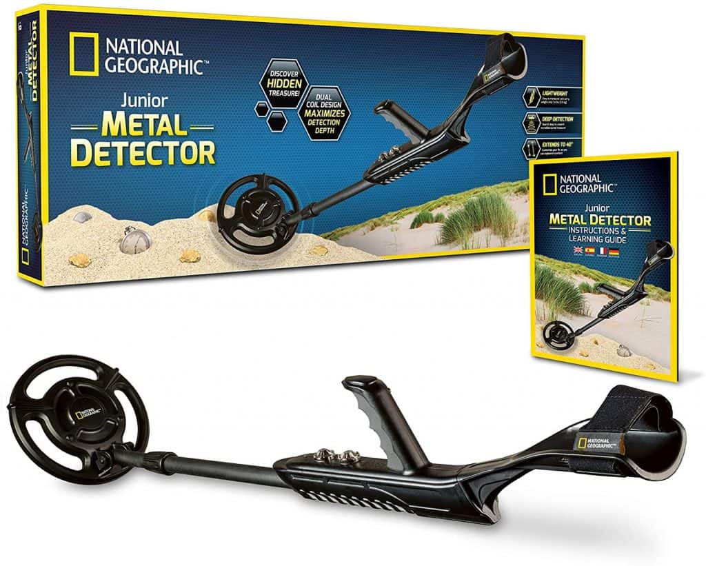 Best Outdoor Toys for 10-Year-Olds: NATIONAL GEOGRAPHIC Junior Metal Detector