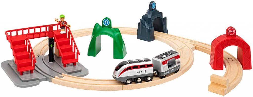 BRIO World - 33873 Smart Tech Engine Set with Action Tunnels
