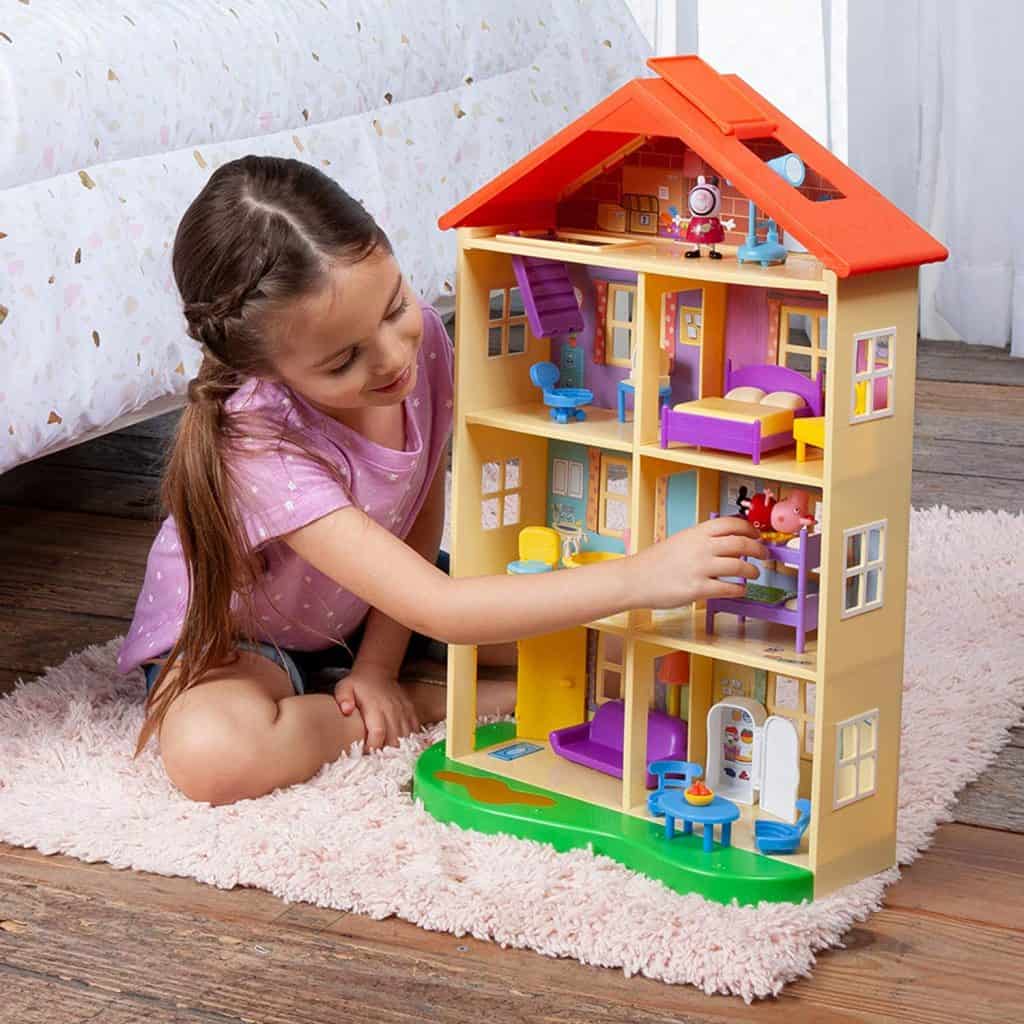Peppa Pig's Lights & Sounds Family Home Feature Playset